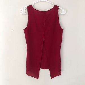 Express ❤️ Split Back Tank